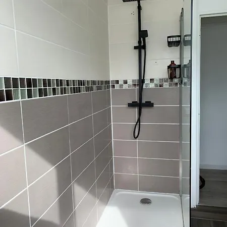 Vue Exceptionnelle Sur La Place Gambetta Plein Centre Cafes Restos Ideal Sejour Pro Ou En Famille