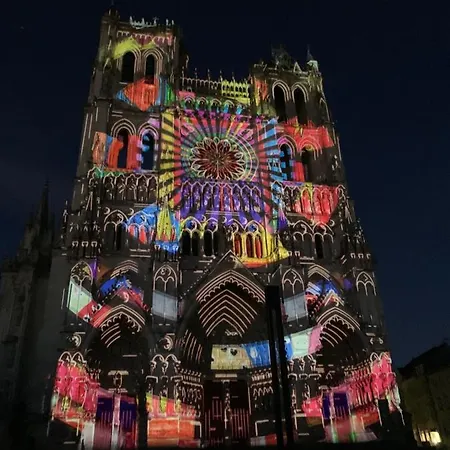 Апартаменты Vue Exceptionnelle Sur La Place Gambetta Plein Centre Cafes Restos Ideal Sejour Pro Ou En Famille