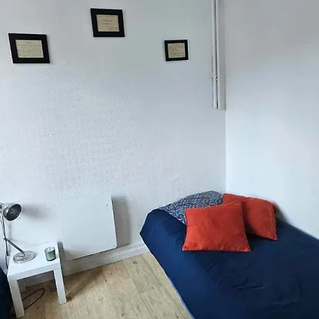 Vue Exceptionnelle Sur La Place Gambetta Plein Centre Cafes Restos Ideal Sejour Pro Ou En Famille דירה *